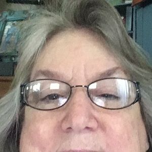 Meet your Posher, Paula